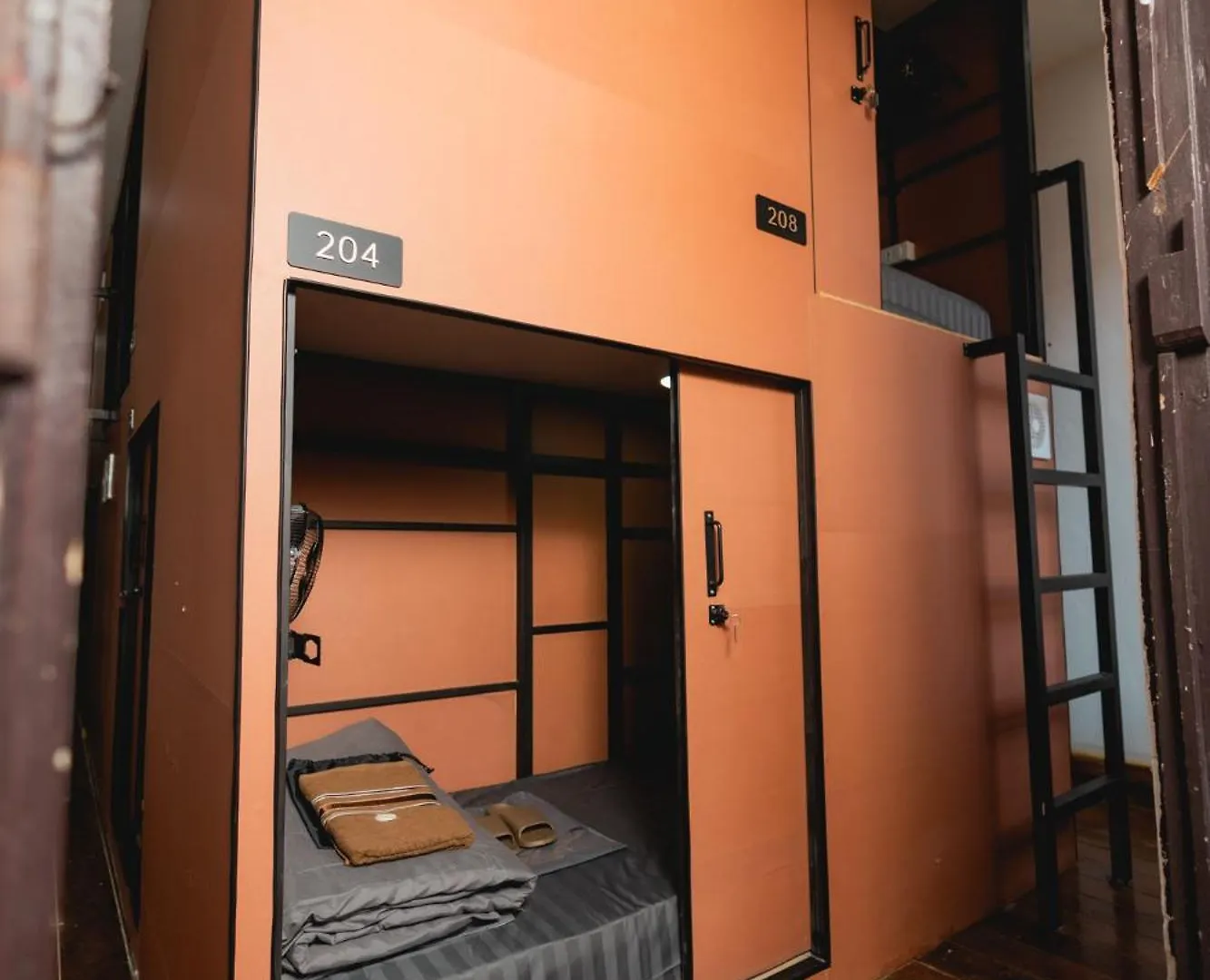 1950 Luangprabang Hostel  Луангпхабанг